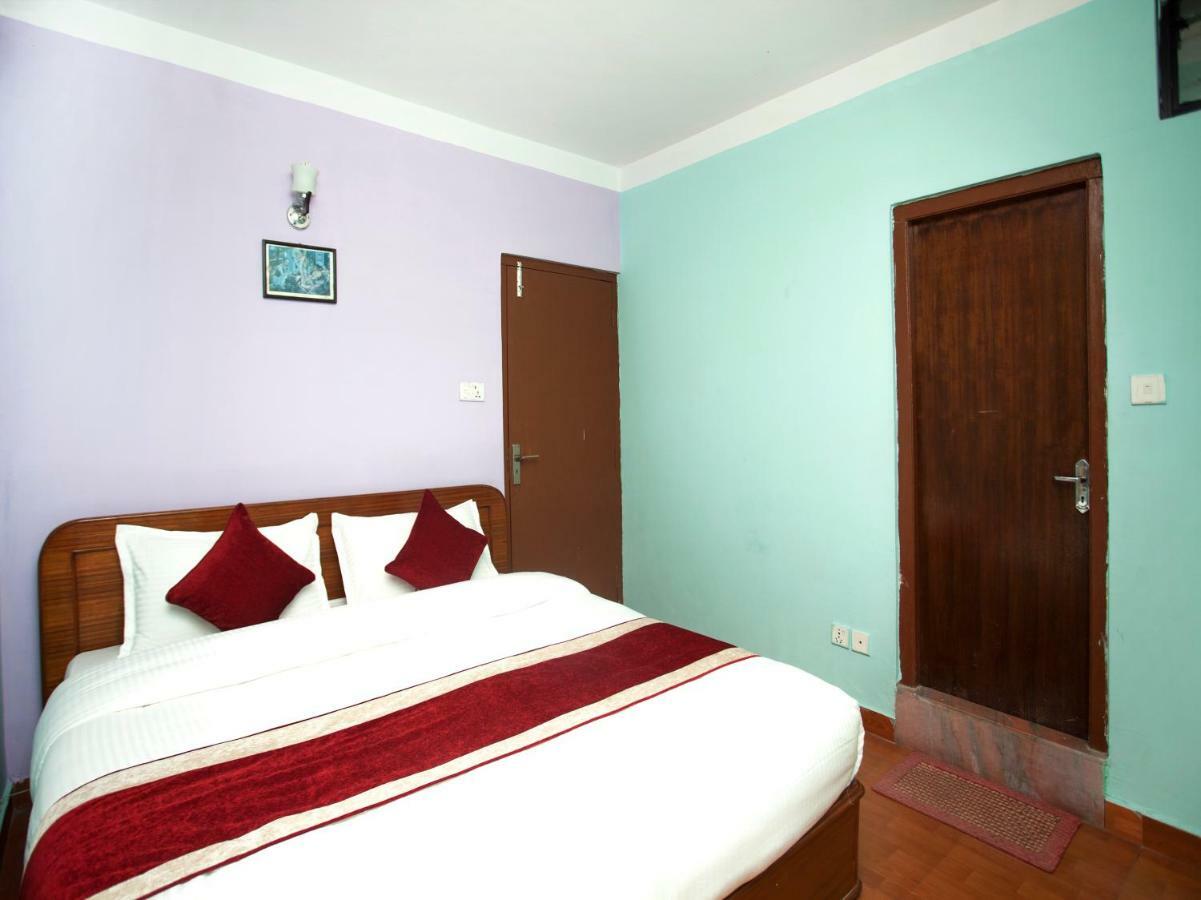 Allied Hotel Balaju Екстер'єр фото
