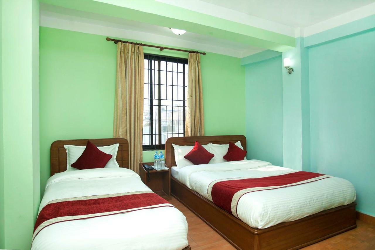 Allied Hotel Balaju Екстер'єр фото